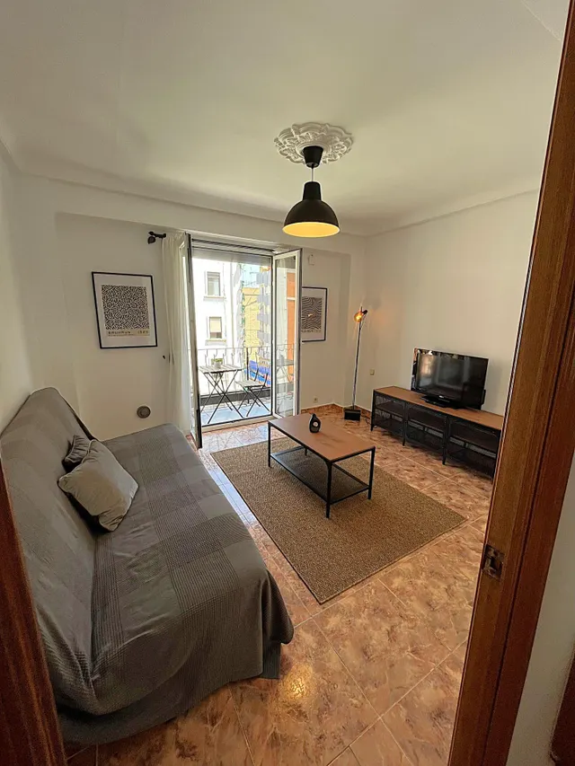 Piso de tres dormitorios en Monteolivete. — 3