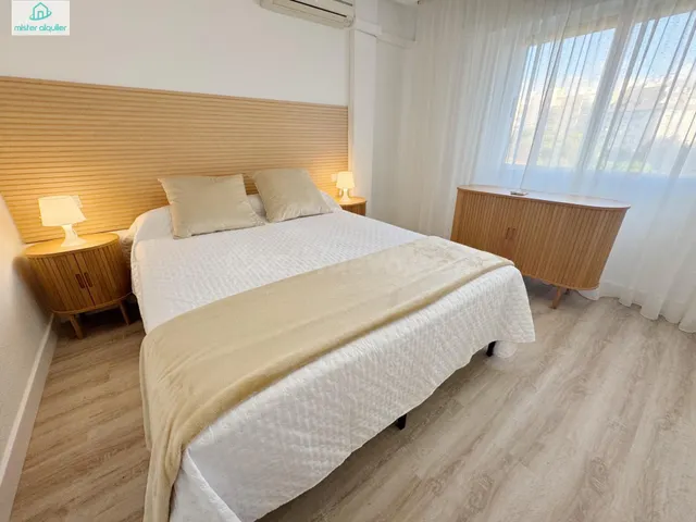 APARTAMENTO LUMINOSO A 100 METROS DE LA PLAYA EN EL CAMPELLO - foto 2