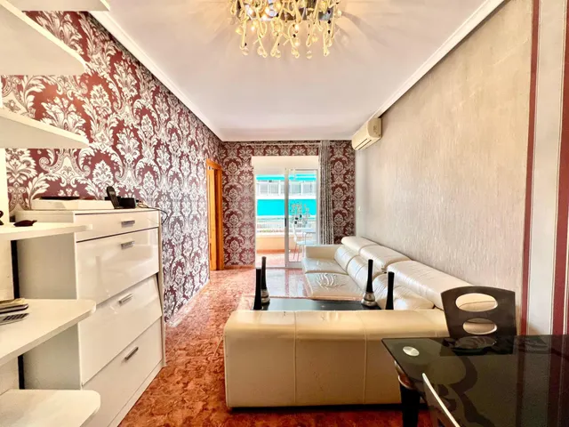 APARTAMENTO DE 3 habitaciones, TODO EXTERIOR, RODEADO DE TODOS LOS SERVICIOS A TAN SOLO 450mts DEL MAR — 8