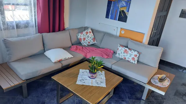 Hotel Aparthotel Boutique histórico con 12,3% de rentabilidad y licencias – Share Deal — 9