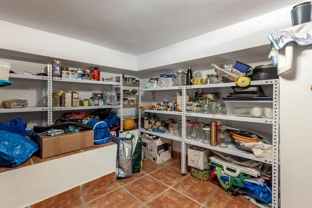 CASA PAREADA EN LA ZUBIA CON PISCINA, ZONA DE BARBACOA Y JARDÍN — 42