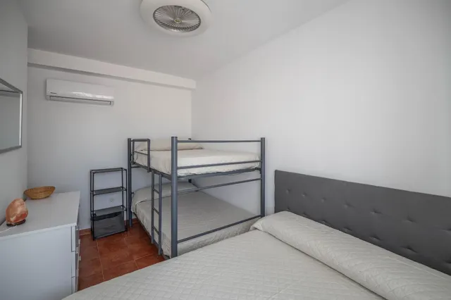 ¡Tu Oasis Playero en Calahonda por solo 355.000€! — 48