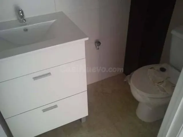 ALQUILER LOCAL ZONA EL LAGAR, CLIMATIZADO, GRAN ESCAPARATE,  - foto 4