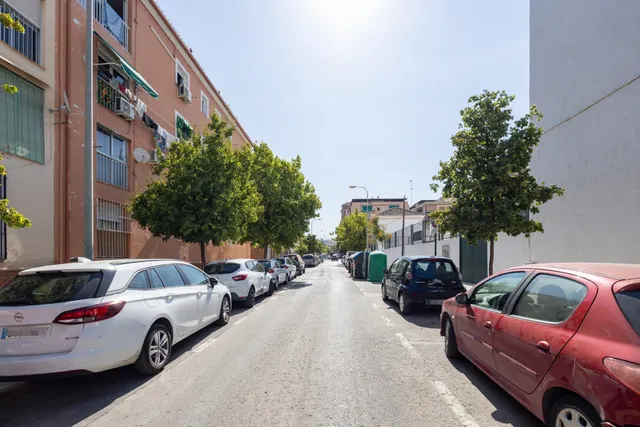 ESTUPENDO PISO EN ZONA VERGELES-ZAIDIN. — 18