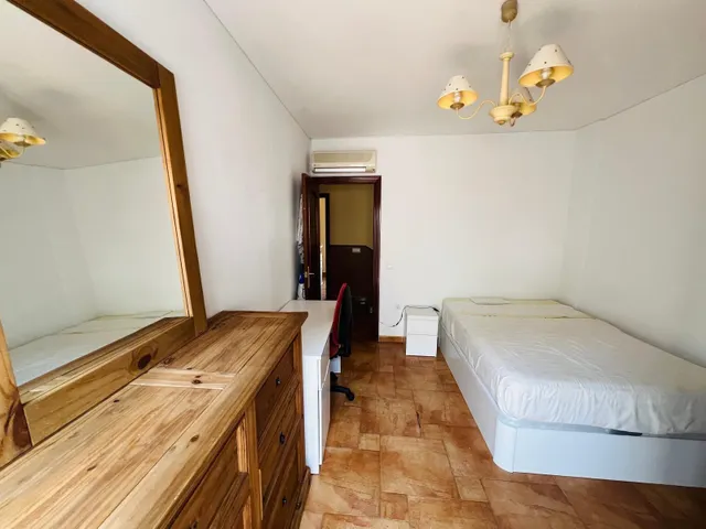 IMPECABLE CASA ADOSADA EN BENALMÁDENA PUEBLO CON VISTAS DESPEJADAS Y AL MAR DESDE LA PLANTA ALTA — 19