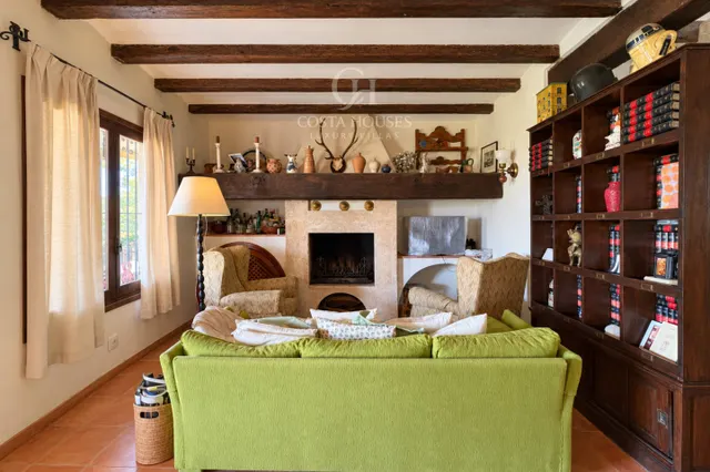 VILLA JARDI · DOBLE PARCELA, JARDINES MADUROS Y VISTAS AL MONTGÓ EN EL TOSALET JÁVEA — 32