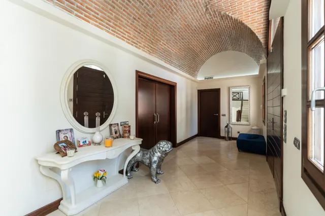 EXCEPCIONAL VILLA EN EL PARAÍSO — 22