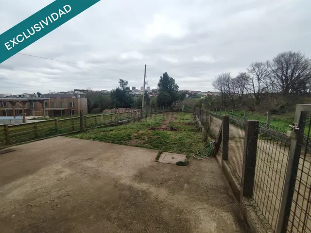 Finca de 1.252 m² con dos viviendas y un almacén - foto 3