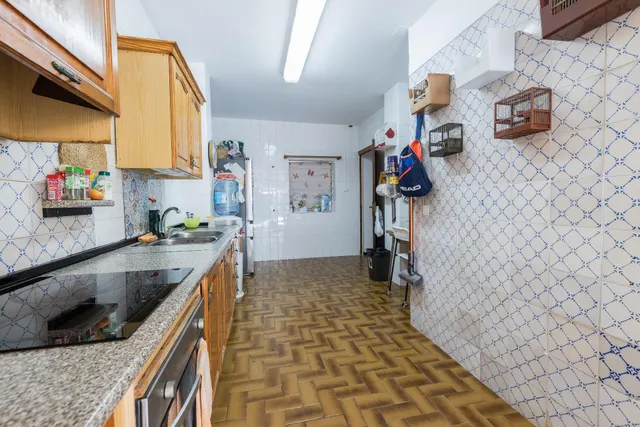Planta baja de 4 habitaciones con inquilinos — 12