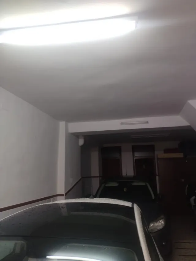 CASA CON COCHERA DOBLE — 13