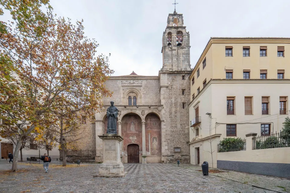 SE VENDE PISO EN EL REALEJO (TRES DORMITORIOS)