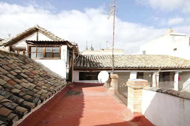 Calle Arriola junto San Juan de Dios — 13