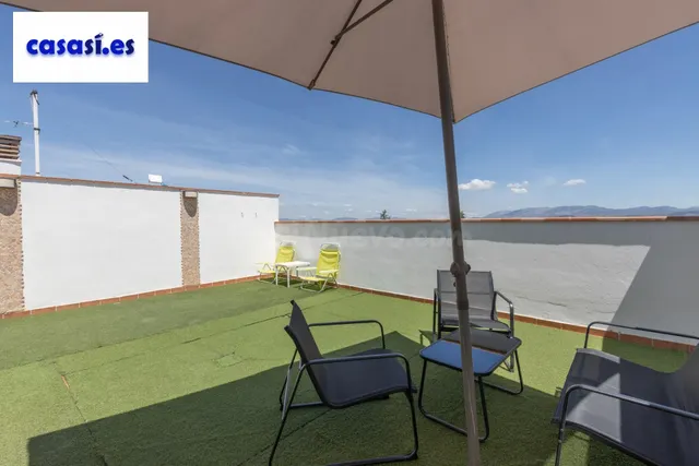 Ático con gran terraza y garaje en el centro de Alhendín – l - foto 4