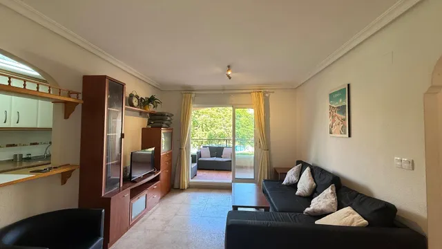 Elegante apartamento en Laguna Golf, Playa Flamenca — 9
