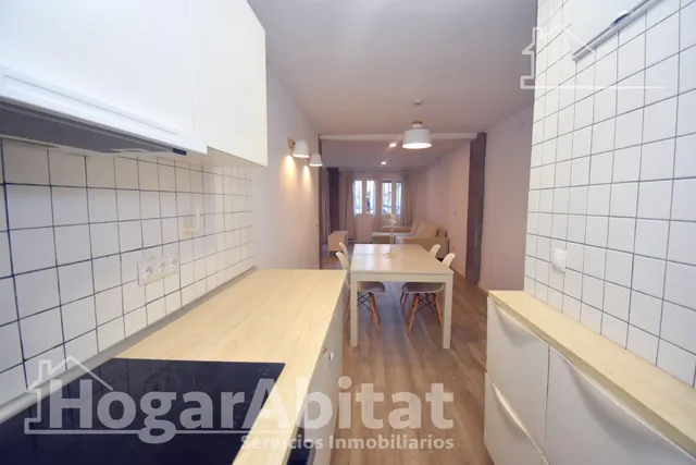 ¡oportunidad! bajo bonito, luminoso y reformado con patio, todo amueblado — 10