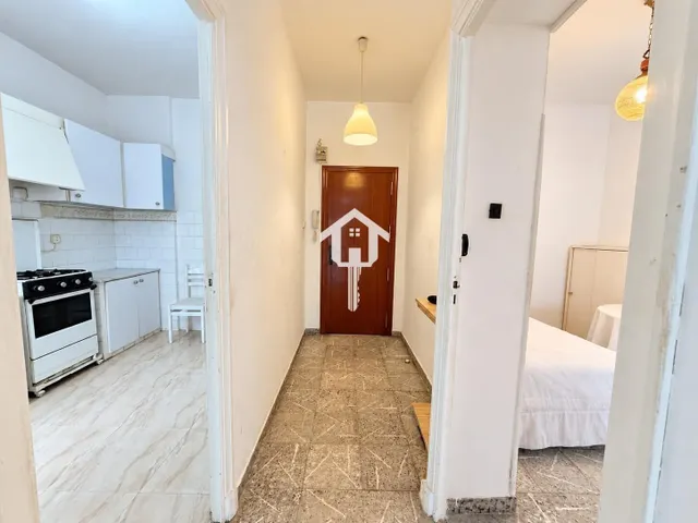 Piso en venta en Alicante, zona de la florida. 77m2, 3 habitaciones, 1 baño, balcón, galería. 2da planta con ascensor. — 10