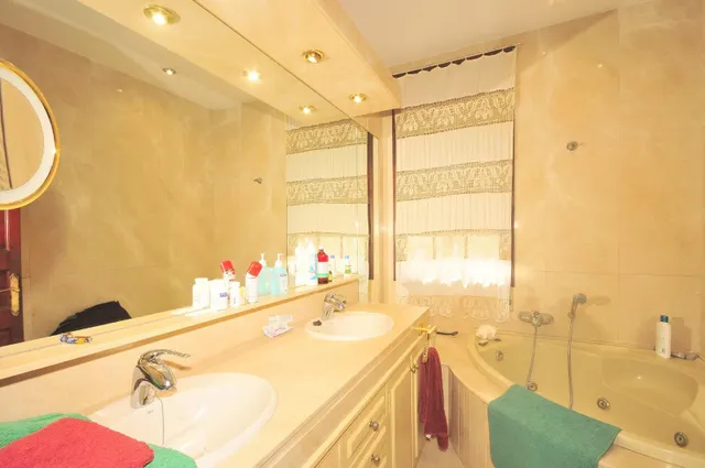Edificio 11 habitaciones 540m² en venta - Cala Major — 15