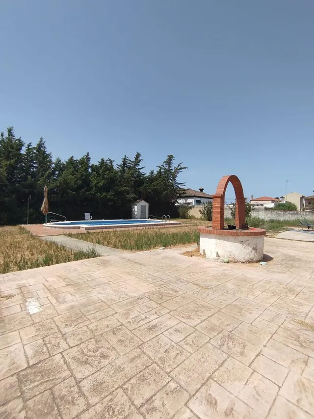 Amplio Chalet en Chiclana de la Frontera con Piscina y Gran Parcela — 12