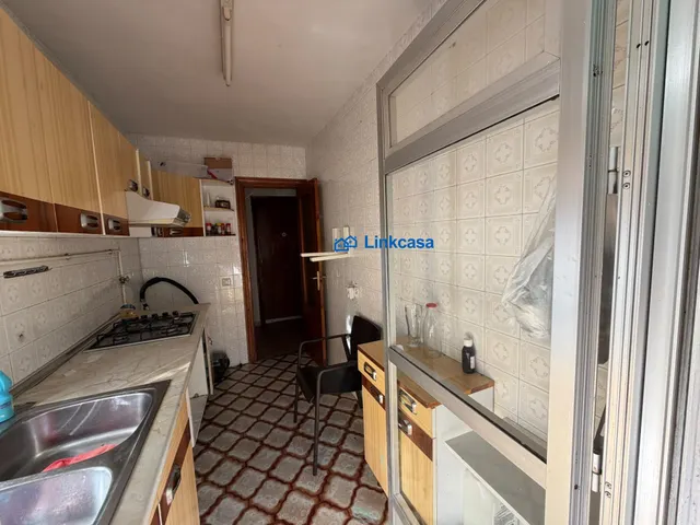 Piso de dos dormitorios con terraza en abrantes — 14