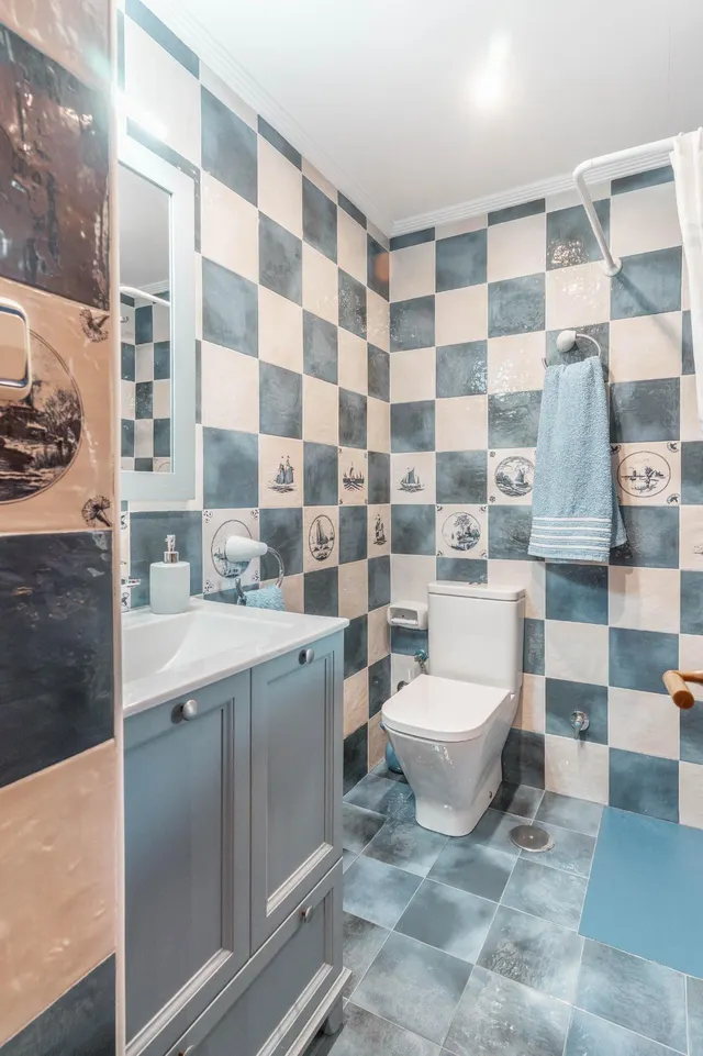 Casas, nave y fincas en venta en Caborana (aller) — 31