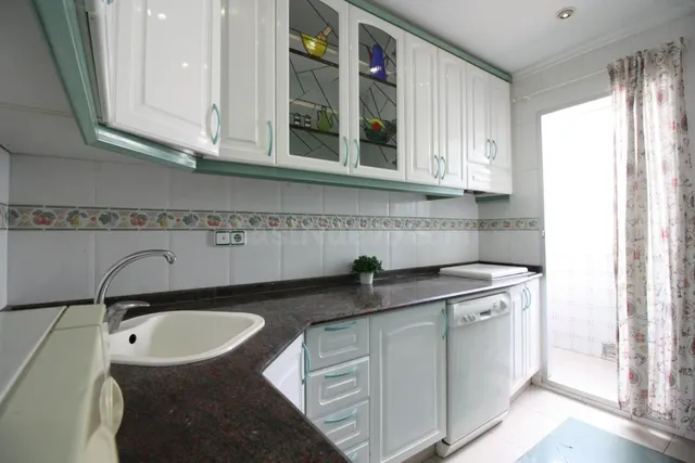 Se vende piso en zona alameda de alaquas — 3