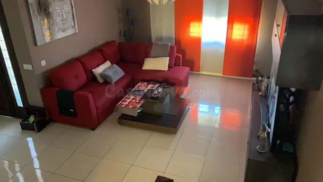 Duplex reformado en Vecindario — 3