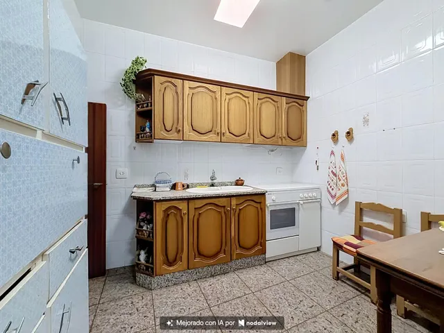 Amplia casa de pueblo de 276m2 en Abrucena lista para vivir — 26
