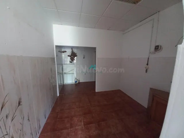 Se alquila local comercial en Limpias - foto 3