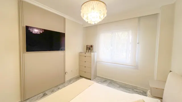 Piso reformado en La Dama de Noche, junto a Puerto Banús, Marbella — 23