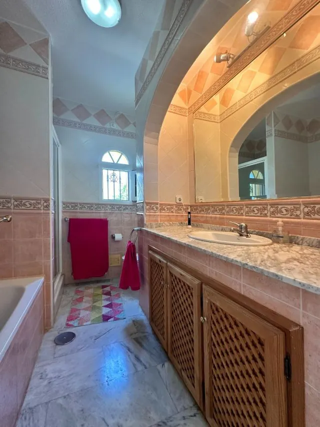 Villa de 3 dormitorios 3 baños en Orihuela Costa  ( Campo de golf Las Ramblas ) — 43