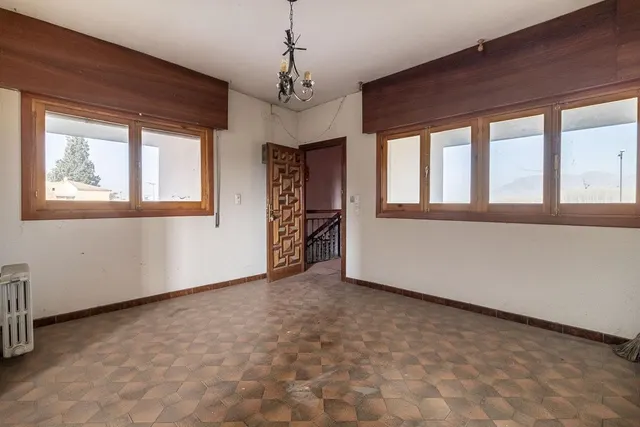 Casa con terreno y nave en Santa Fe — 13