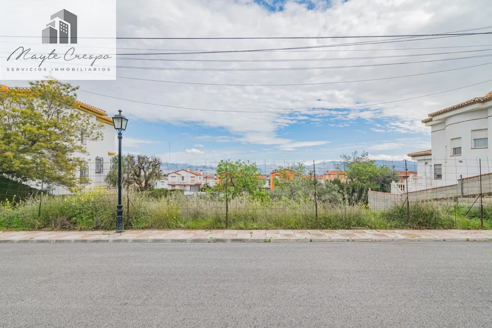 SOLAR EN CULLAR VEGA