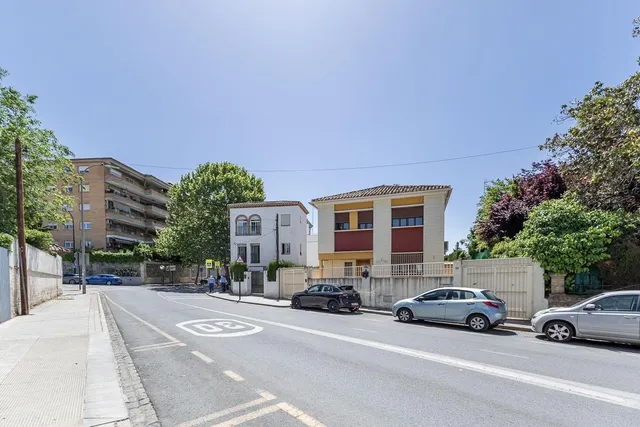 Chalet Exclusivo en Camino Bajo de Huétor — 37
