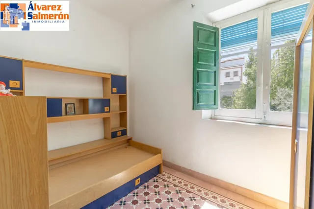 Casa con gran solar — 29