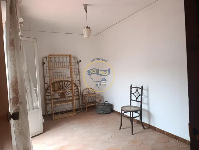 Oportunidad amplia casa de pueblo en Montesa para reformar a tu gusto — 42