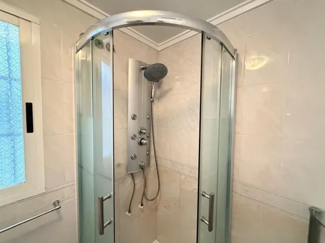 Apartamento 1 habitación 44m² en venta - Estacion de autobuses — 12