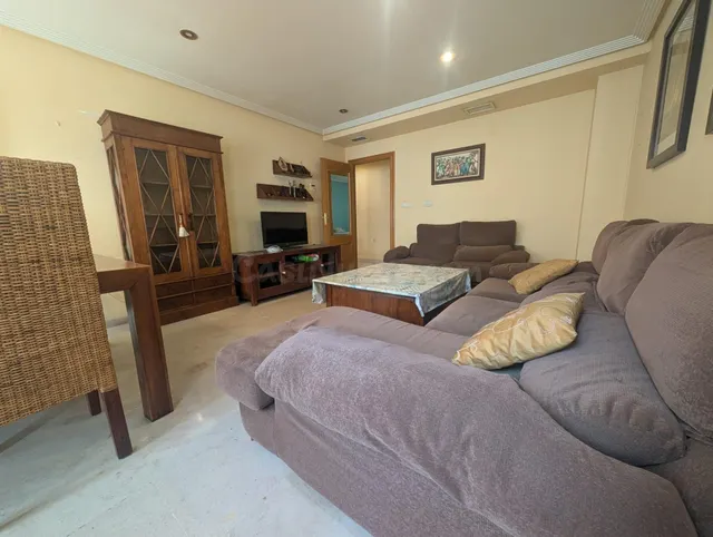 ¡Tu VIVIENDA CON 4 DORMITORIOS en el corazón de Elche!