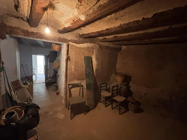 Casa de pueblo con gran potencial y espectacular terraza en Alfara de Carles — 25
