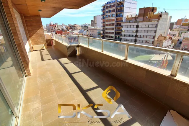 Imponente y amplio piso en la Plaza Mayor de Vila-real - foto 3