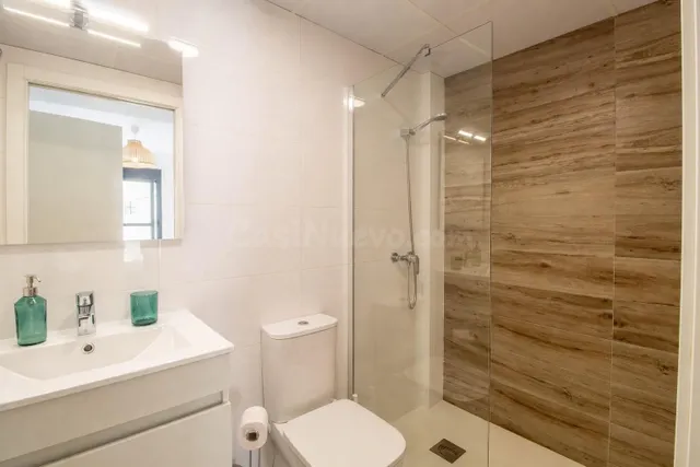 BUNGALOW DE 2 DORMITORIOS Y 2 BAÑOS EN SAN PEDRO DEL PINATAR (LO PAGAN) — 20