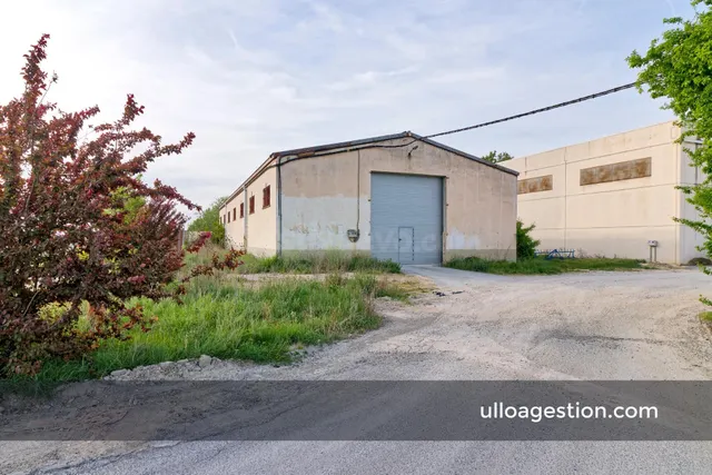 Nave industrial 490m² en alquiler - Tajonar - foto 4
