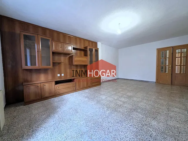 Amplia vivienda de 4 dormitorios con dos terrazas acristaladas en venta la zona sur de Ávila — 7