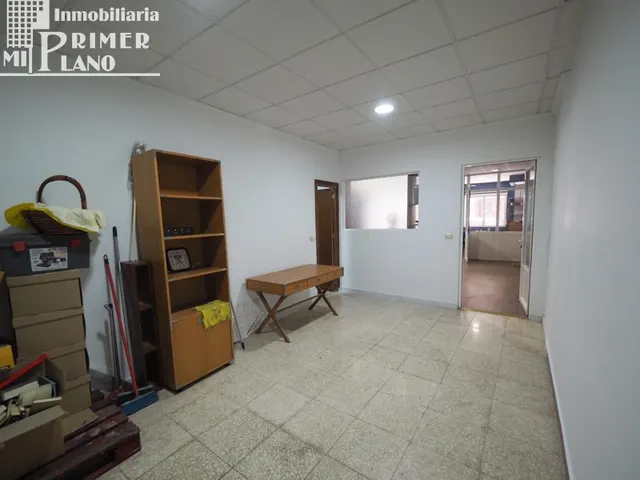 Oficina en alquiler - Calle Campo — 6