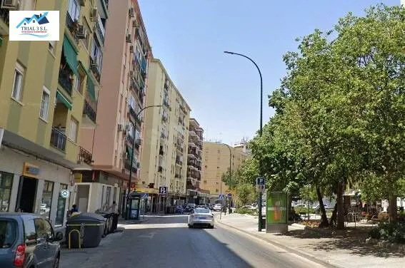 Venta de piso en Málaga - foto 2