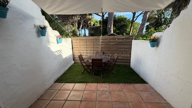 SE VENDE ADOSADO EN EL PUERTO DE SANTA MARIA , ZONA EL MANAN - foto 3