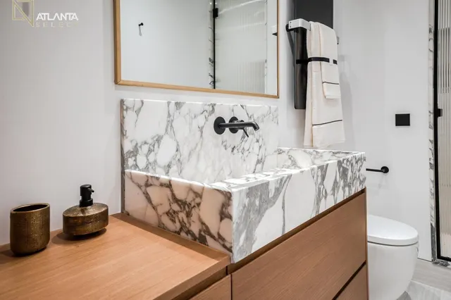 EXCLUSIVO PISO CON ELEGANCIA ATEMPORAL EN LOS RECOLETOS — 33