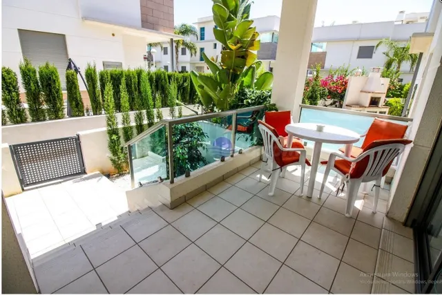 Apartamento con jardin en Gran Sol - foto 5