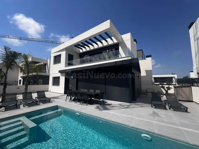 Villa 5 habitaciones 200m² en venta - Comunidad valenciana