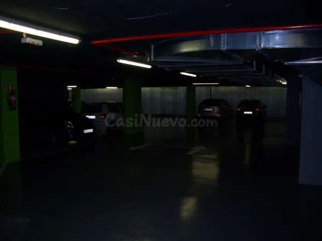 Plaza de parking 10m² en alquiler - Providencia, Barcelona — 2
