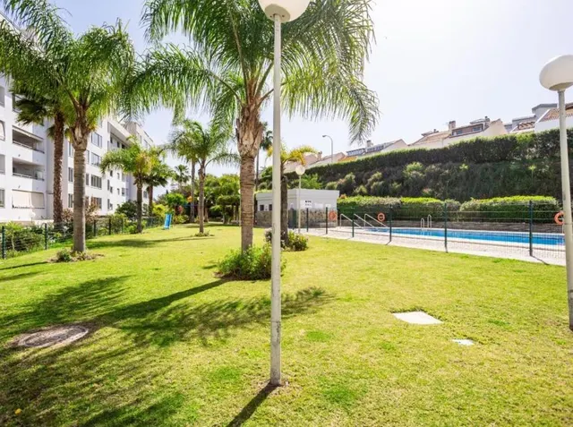 Maravilloso apartamento situado en la Urbanización Miramar en Fuengirola. — 21